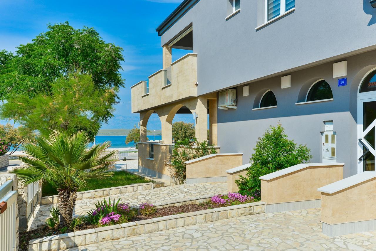 Apartments Mavracic Vir Kültér fotó